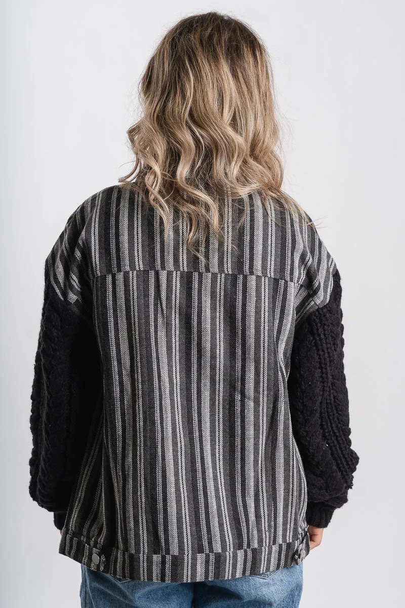 Cable knit sleeve jacket black