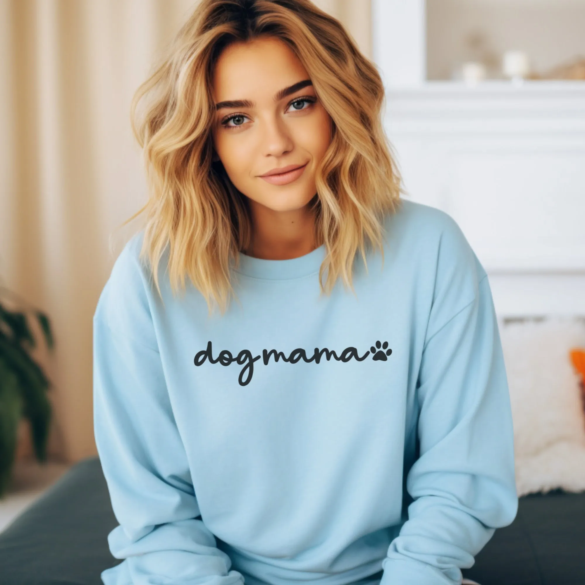 Dog Mama Sweatshirt - Relaxed Fit