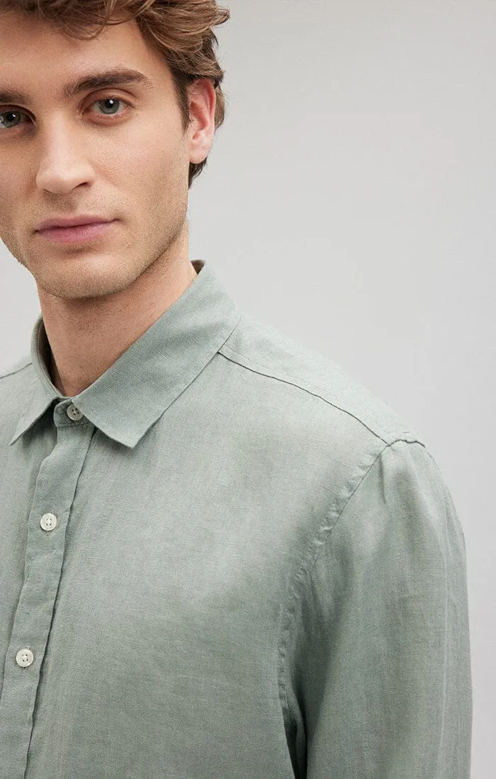 LINEN BUTTON-UP SHIRT IN CHINOIS GREEN