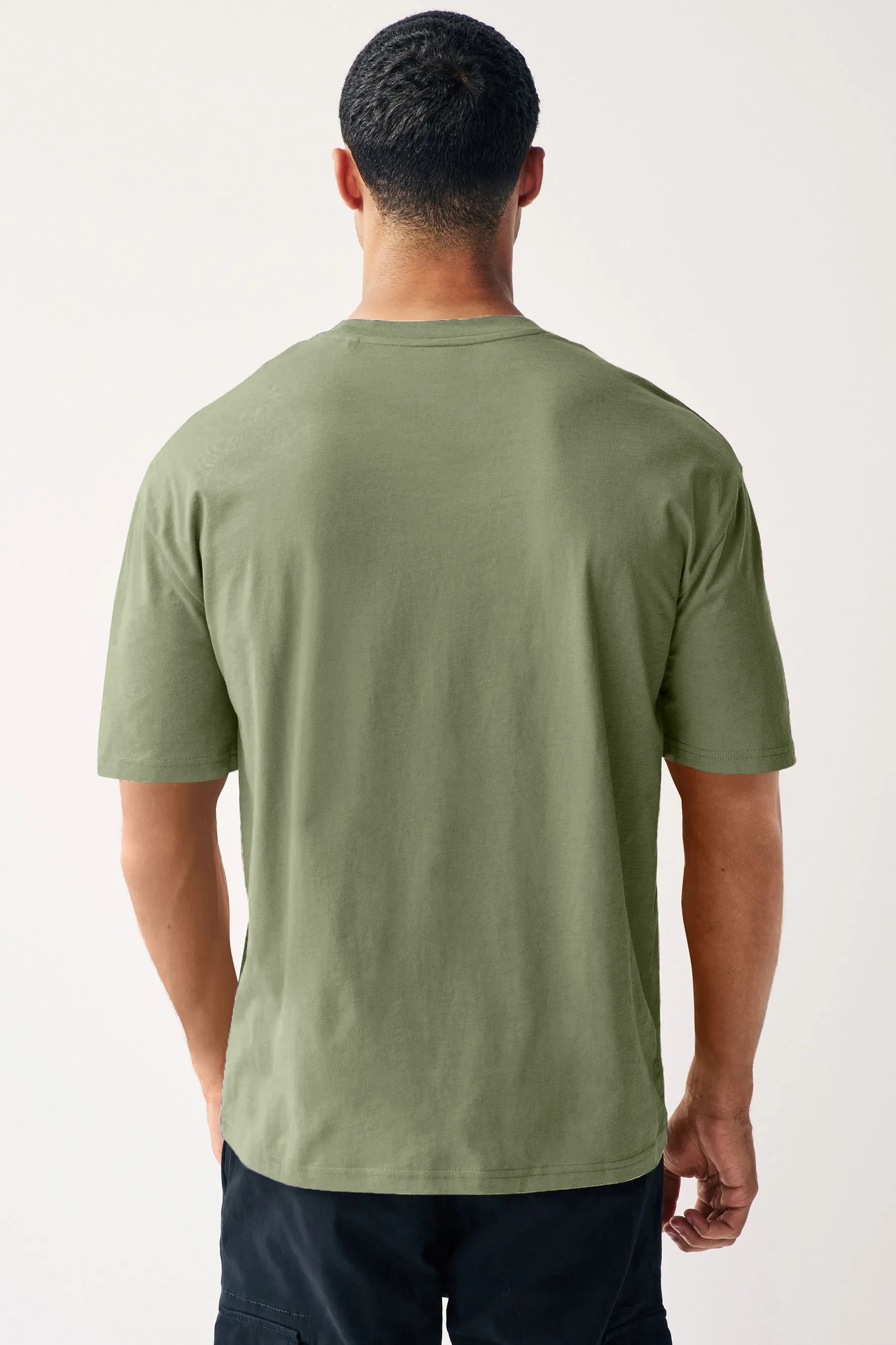 Men's Lint Green Solid Round Neck Oversized Half Sleeve Cotton T-Shirt