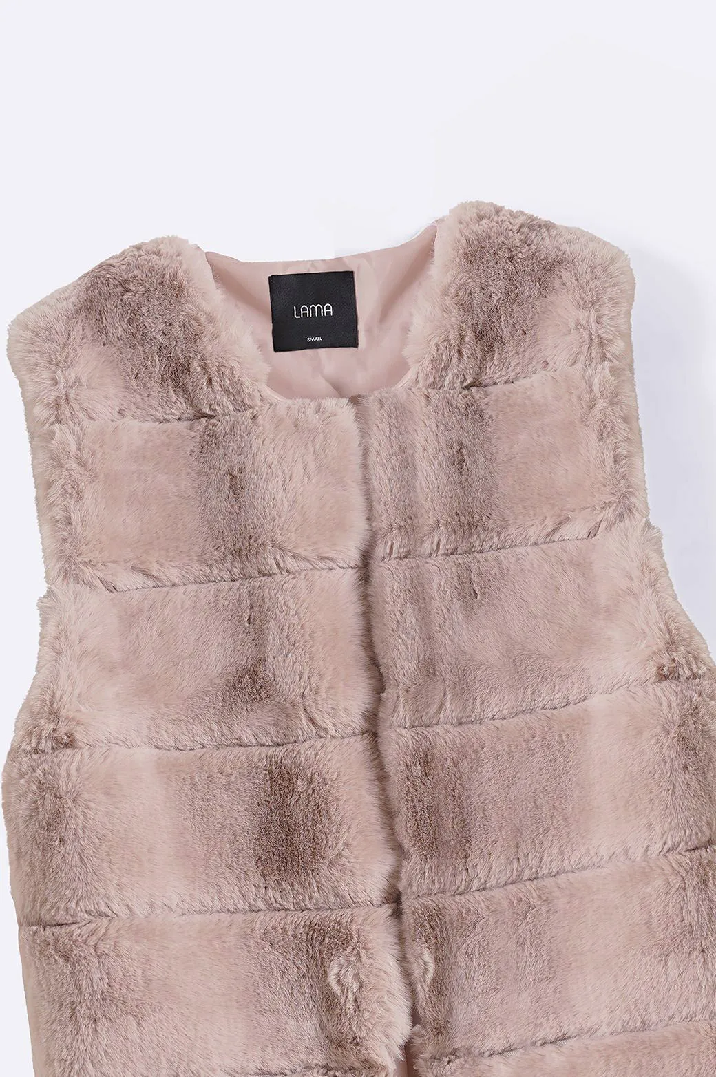 SLEEVELESS FUR COAT